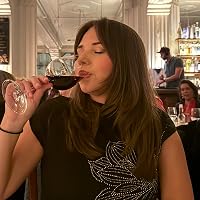 Profile Image for Veronica Czajkowski.