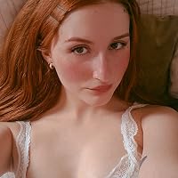 Profile Image for Nina.