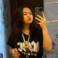 Profile Image for Elyza Lindogan.