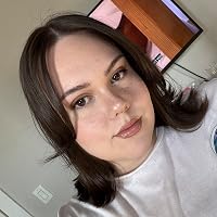 Profile Image for Madison Threadgill.