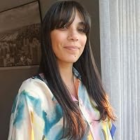 Profile Image for Renata Alves.