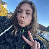 Profile Image for Nia P.