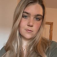 Profile Image for Scarlett Nevill.