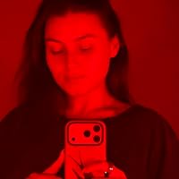 Profile Image for Anna.