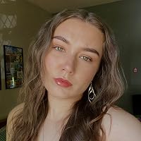 Profile Image for Megan Holmes.