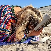 Profile Image for beth bray.