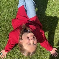 Profile Image for Emily Selle.