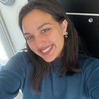 Profile Image for Ariana Mendieta.