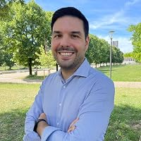 Profile Image for Michael Floris.