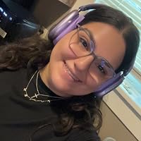 Profile Image for Lesley Galvan.