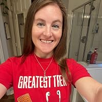 Profile Image for Lindsay Robinson.
