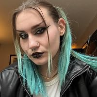Profile Image for Erin Ready.