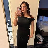 Profile Image for Emily Munson.
