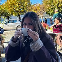Profile Image for Lucia Parrilla.