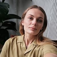 Profile Image for Patricia Elliott.