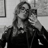 Profile Image for Paulina Kwasiborska.