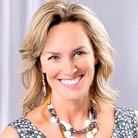 Profile Image for Mary Davis.
