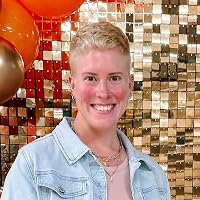 Profile Image for Amber Statham.