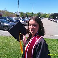 Profile Image for Emma Magalhaes.