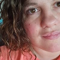 Profile Image for Danielle Mullens.