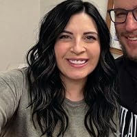 Profile Image for Amanda Marconi.