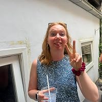 Profile Image for Naomi Kulk.