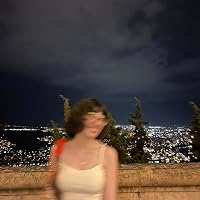 Profile Image for Annielle.