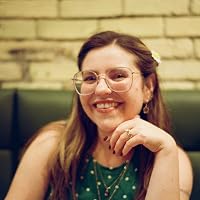 Profile Image for Helena Romano.