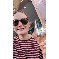 Profile Image for Lauren.