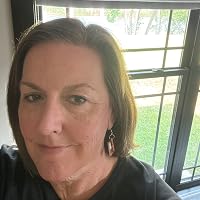 Profile Image for Vickie Noll.