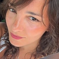Profile Image for Feriel Hami.
