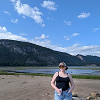 Profile Image for Nina Barkey .