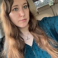 Profile Image for Maggie Schmidt.