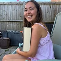 Profile Image for Mollie Nelson.