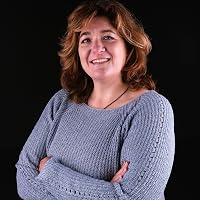Profile Image for Querine Van.