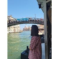 Profile Image for İrem.