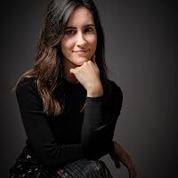 Profile Image for Mariana Coelho.