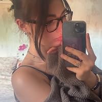 Profile Image for Zo 🎐.
