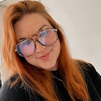 Profile Image for Hilary.