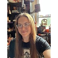 Profile Image for Victoria Coots.