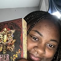 Profile Image for Shenae Reads ✨.