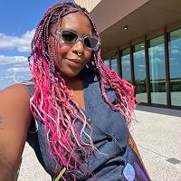 Profile Image for Laviea Thomas.