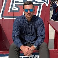 Profile Image for Aaron Davis.