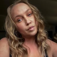 Profile Image for Tara Mcqueen.