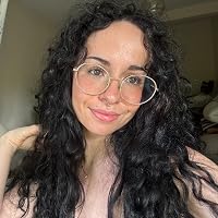 Profile Image for Adriana.