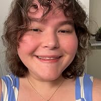 Profile Image for Alexis Armour.