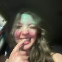 Profile Image for Lys Tull.