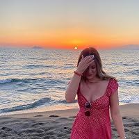 Profile Image for Rebecca.