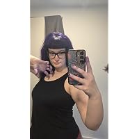Profile Image for Mia.