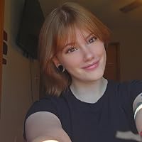 Profile Image for Larrisa Crary.